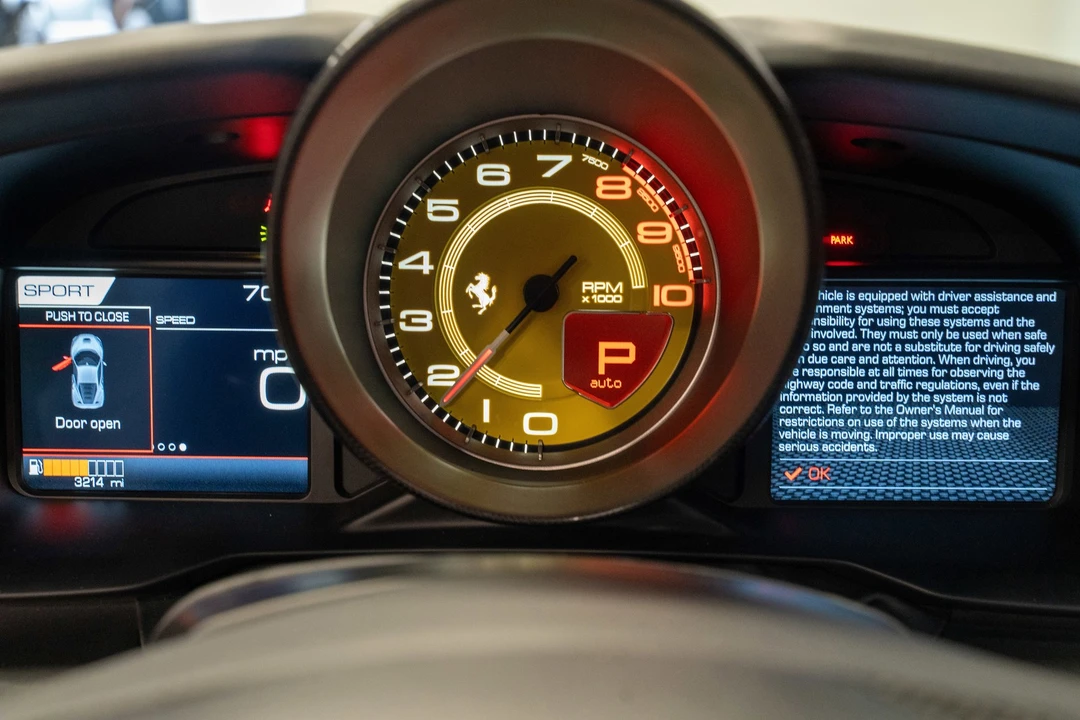 2021 Ferrari F8 Tributo - Image 8 of 31