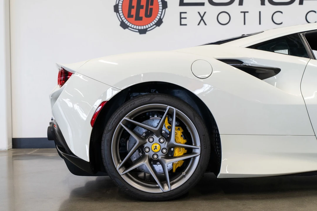 2021 Ferrari F8 Tributo - Image 23 of 31