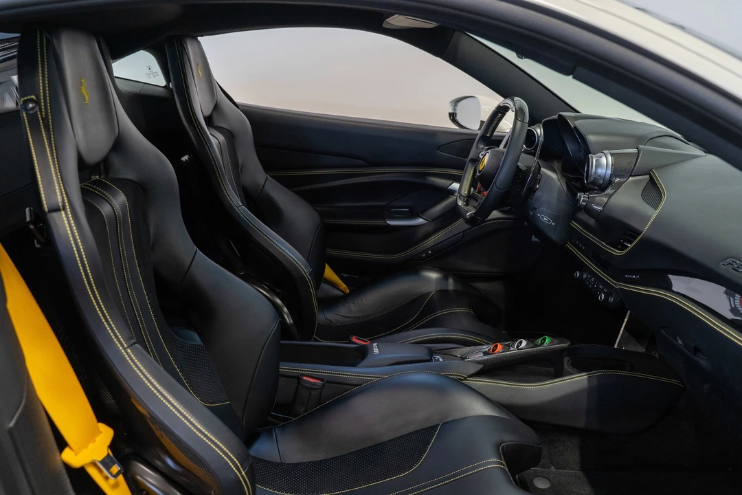 2021 Ferrari F8 Tributo - Image 13 of 31