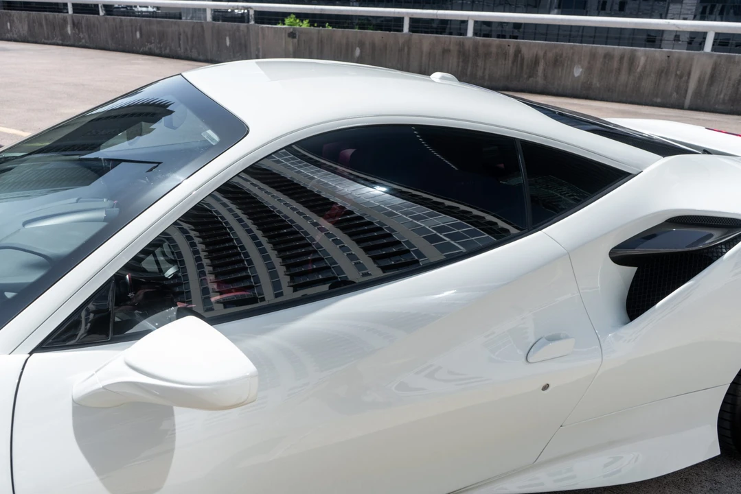 2021 Ferrari F8 Tributo - Image 28 of 31