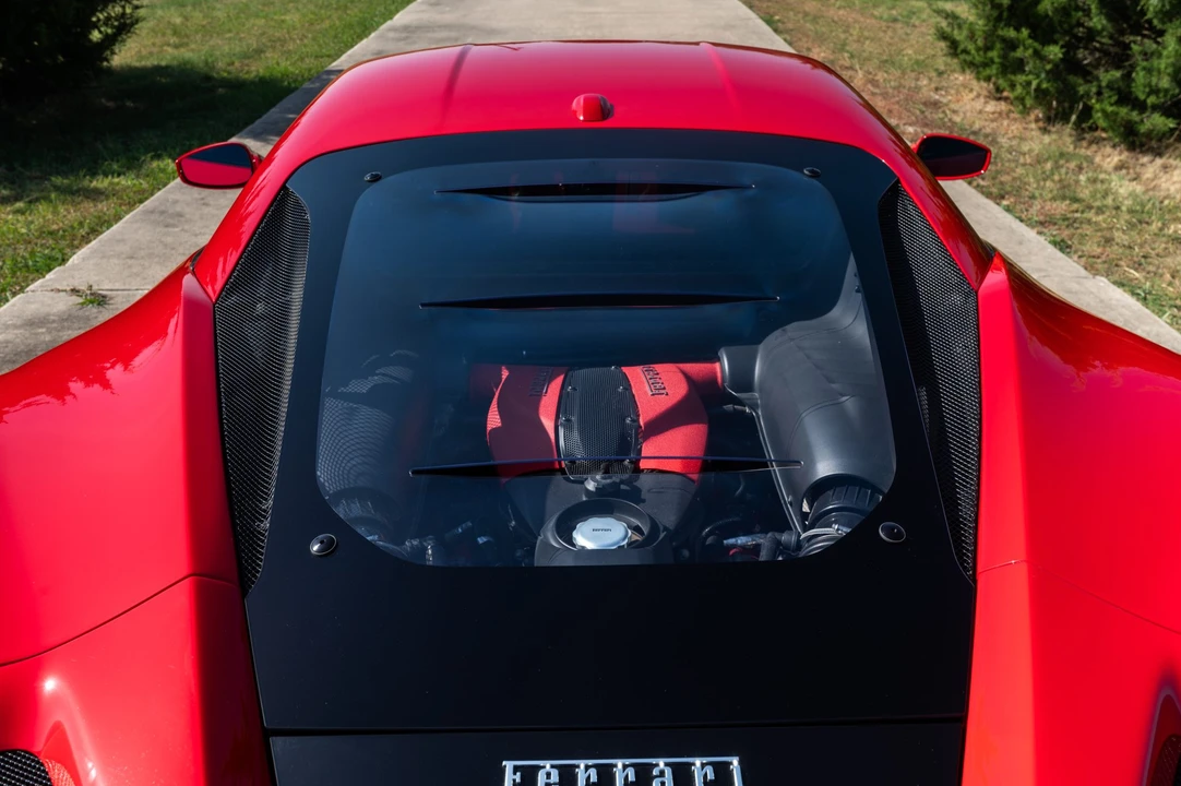 2021 Ferrari F8 Tributo - Image 15 of 31