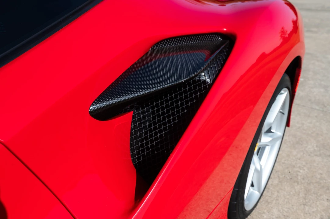 2021 Ferrari F8 Tributo - Image 22 of 31