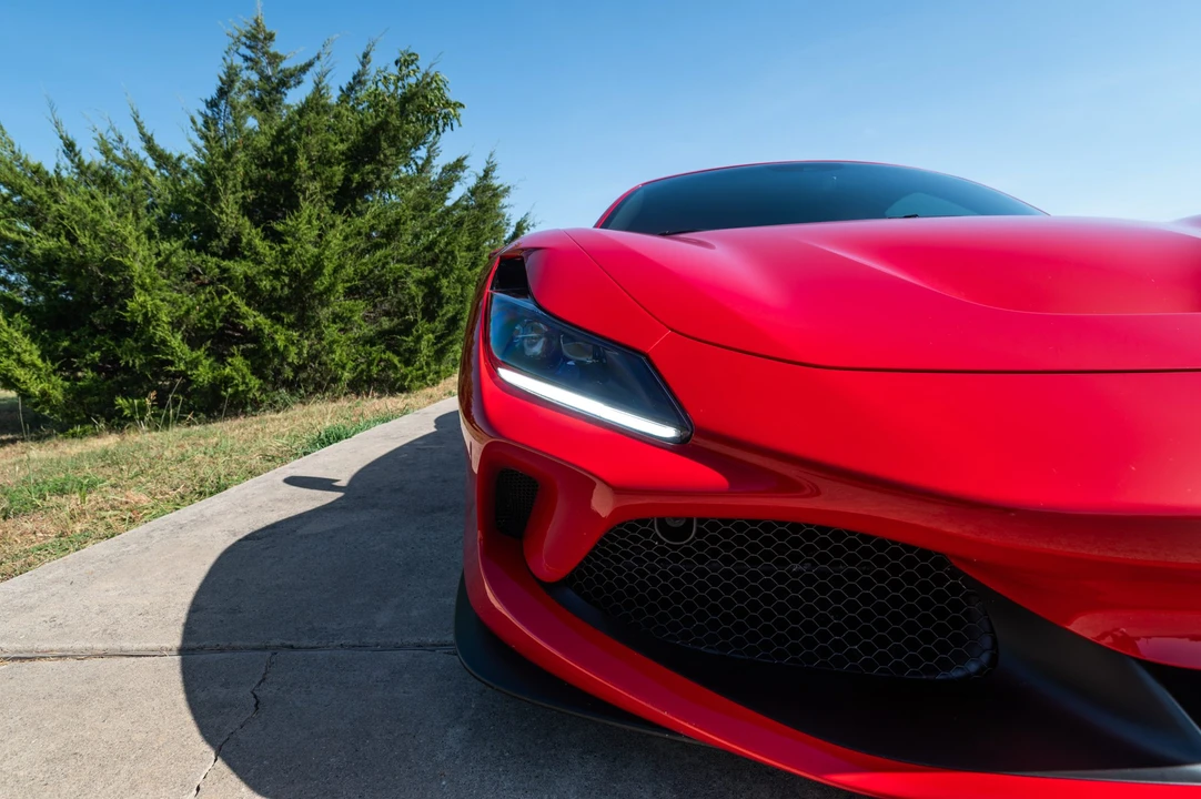 2021 Ferrari F8 Tributo - Image 10 of 31