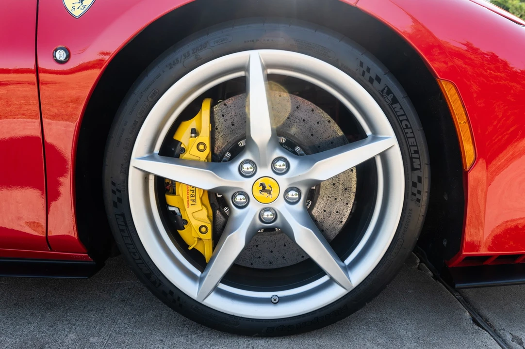 2021 Ferrari F8 Tributo - Image 31 of 31