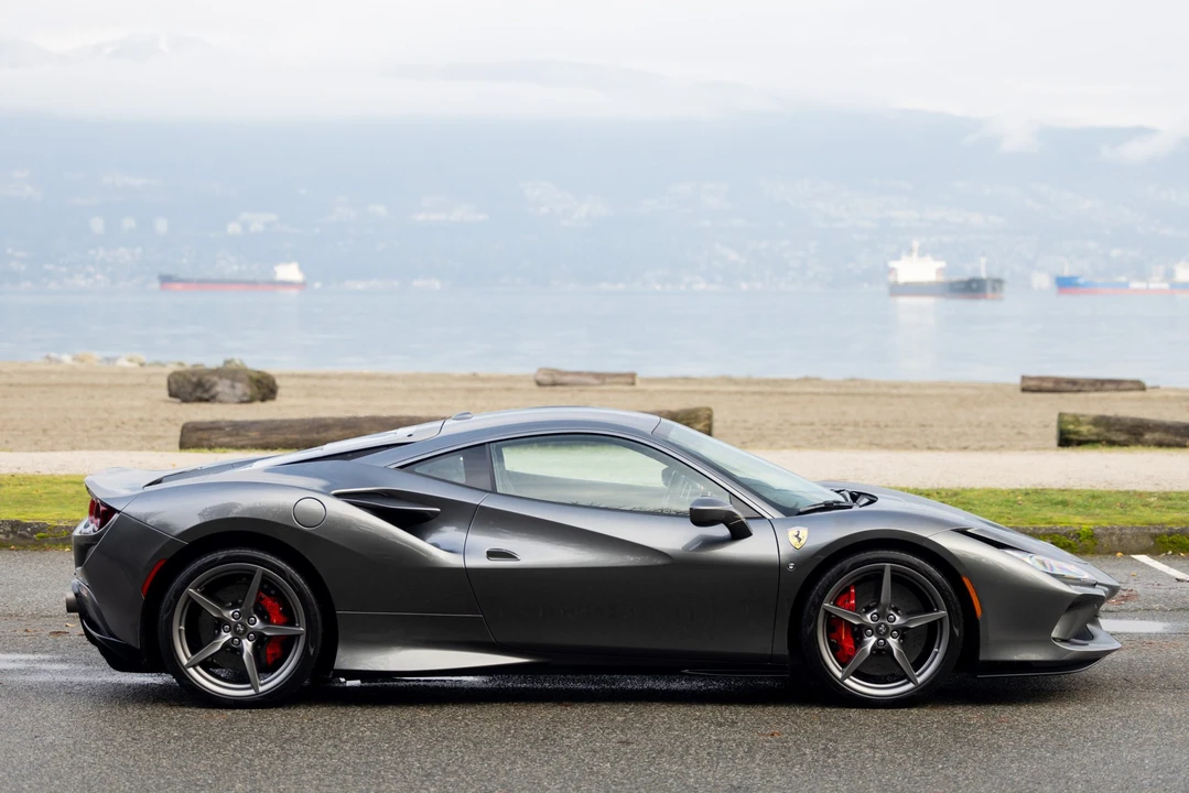 2021 Ferrari F8 Tributo - Image 14 of 31