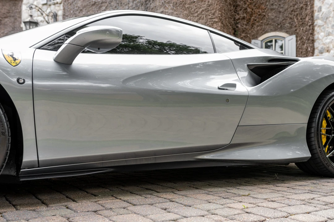 2021 Ferrari F8 Tributo - Image 12 of 31