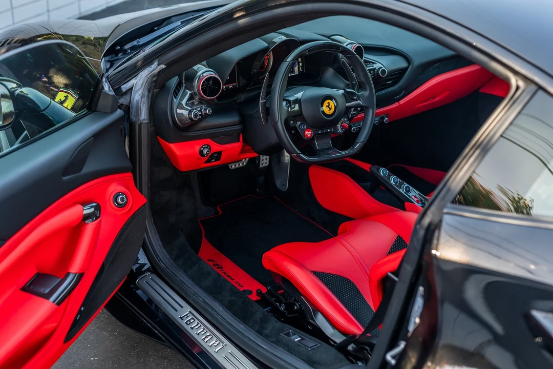 2021 Ferrari F8 Tributo - Image 5 of 12