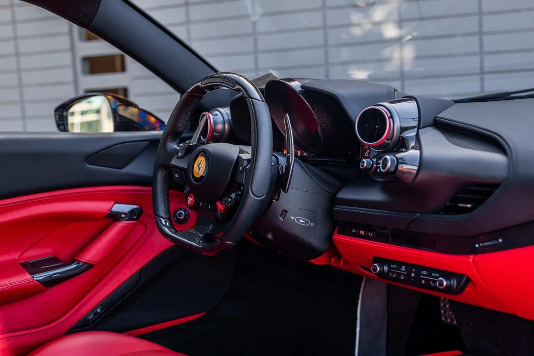 2021 Ferrari F8 Tributo - Image 7 of 12
