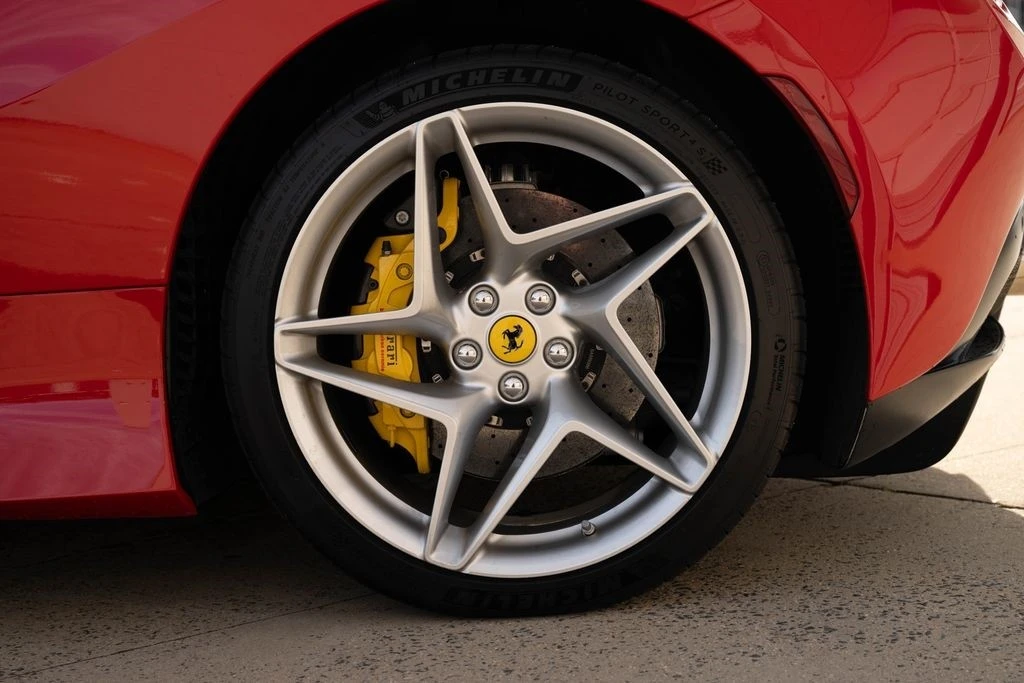 2021 Ferrari F8 Tributo - Image 21 of 21
