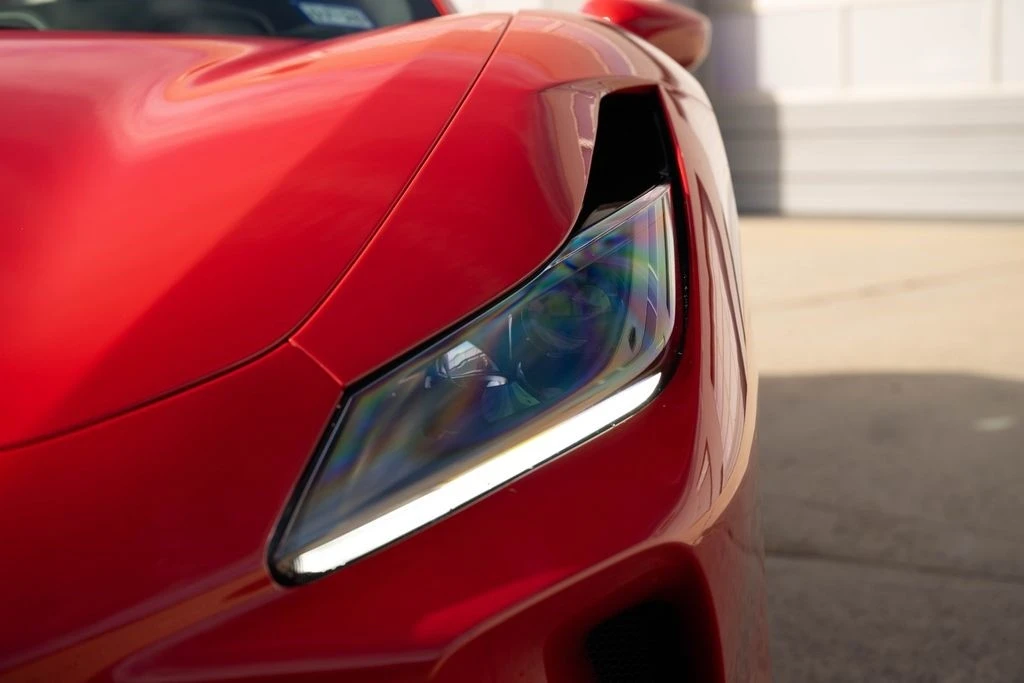2021 Ferrari F8 Tributo - Image 18 of 21