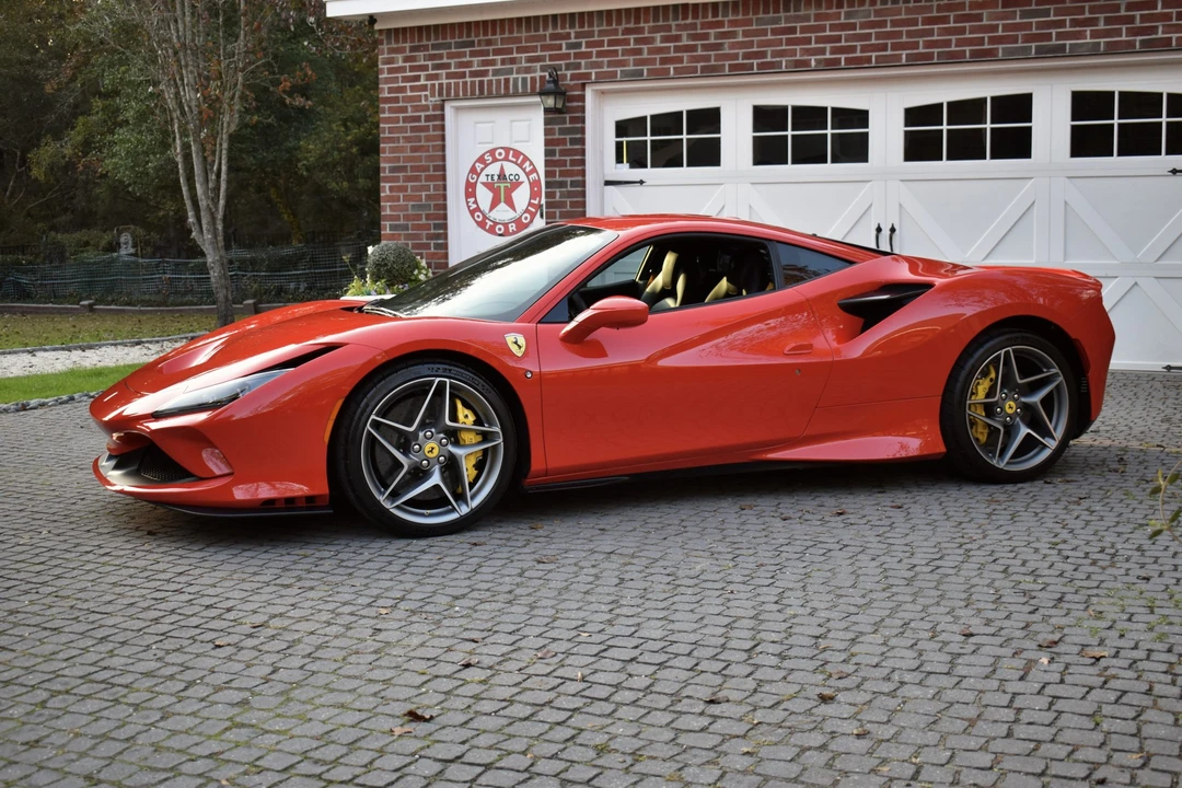 2021 Ferrari F8 Tributo - Image 2 of 31