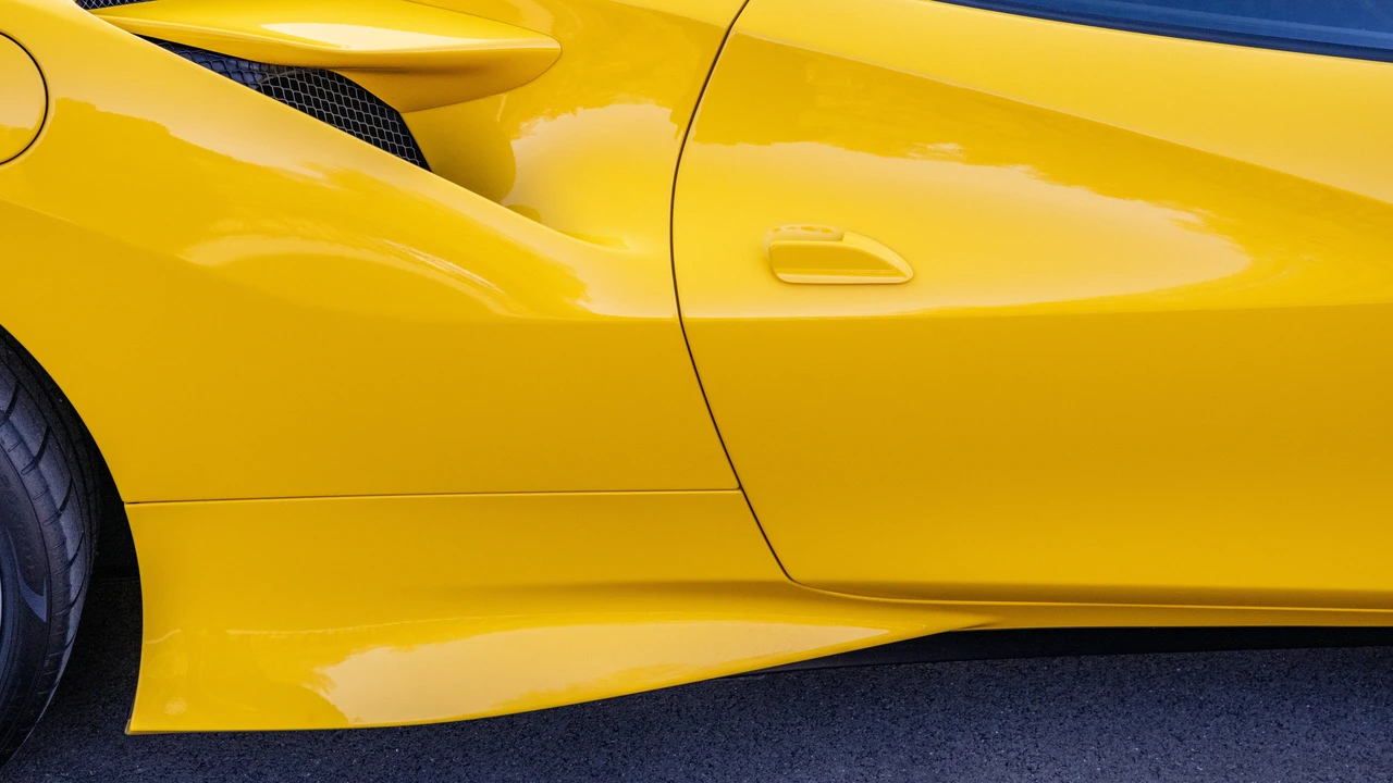 2021 Ferrari F8 Tributo - Image 29 of 31