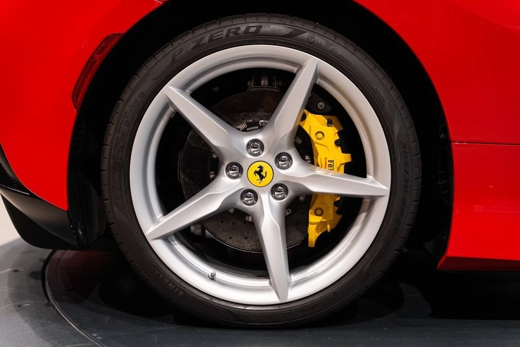 2021 Ferrari F8 Tributo - Image 15 of 31