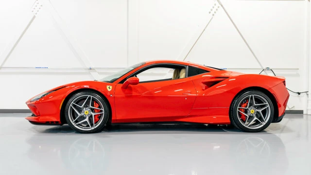 2021 Ferrari F8 Tributo - Image 13 of 15