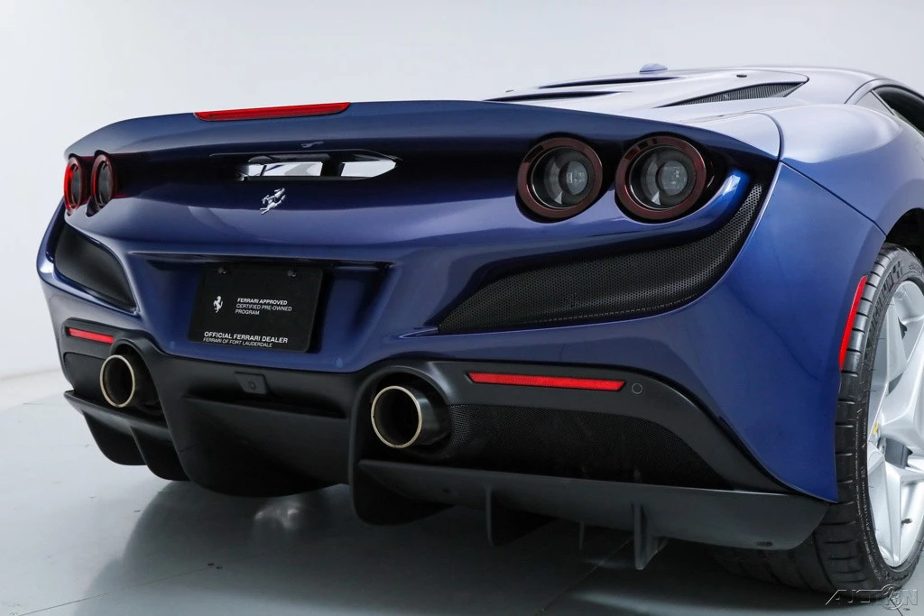 2021 Ferrari F8 Tributo - Image 16 of 21