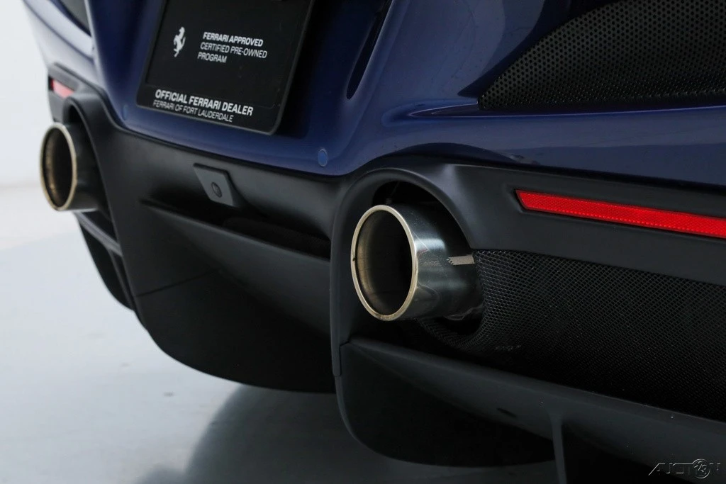 2021 Ferrari F8 Tributo - Image 17 of 21