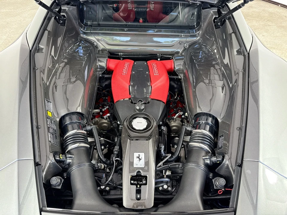 2021 Ferrari F8 Tributo - Image 25 of 29
