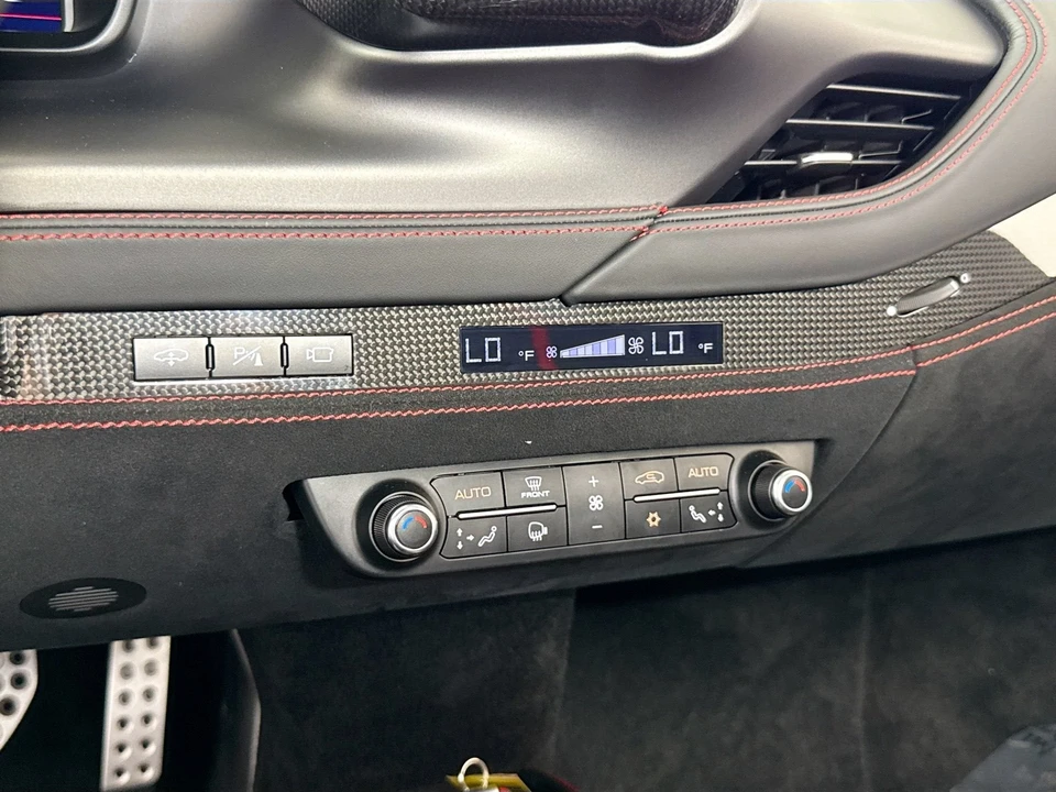 2021 Ferrari F8 Tributo - Image 12 of 29