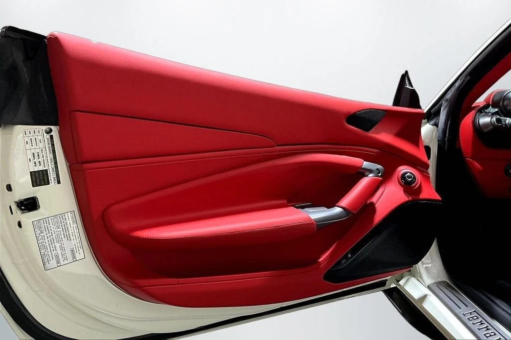 2021 Ferrari F8 Tributo - Image 18 of 30