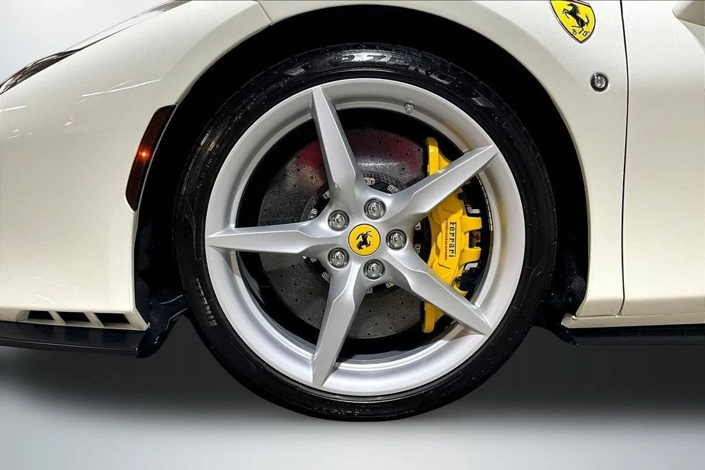 2021 Ferrari F8 Tributo - Image 28 of 30