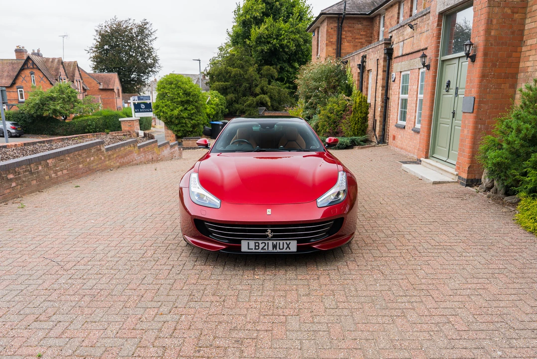 2021 Ferrari GTC4Lusso - Image 11 of 31