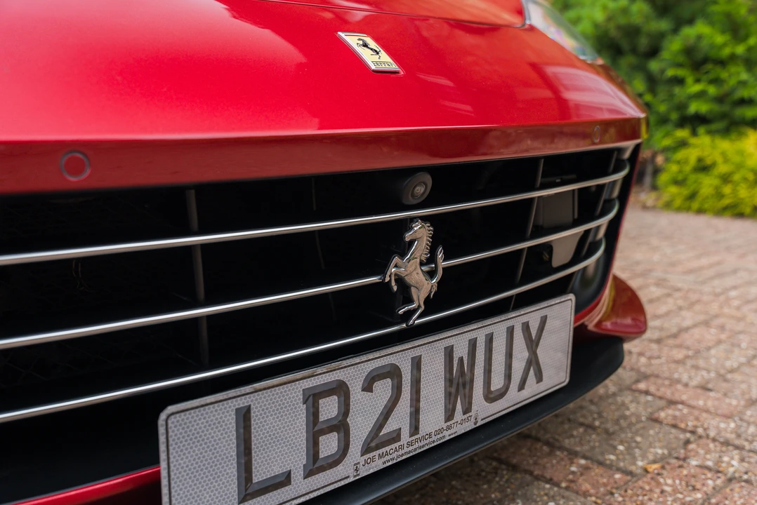 2021 Ferrari GTC4Lusso - Image 25 of 31