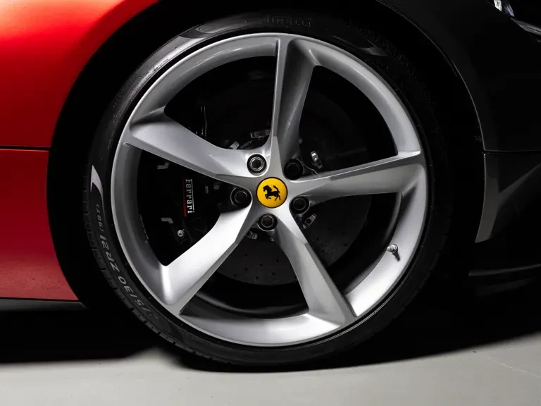2021 Ferrari Monza SP1 - Image 27 of 31