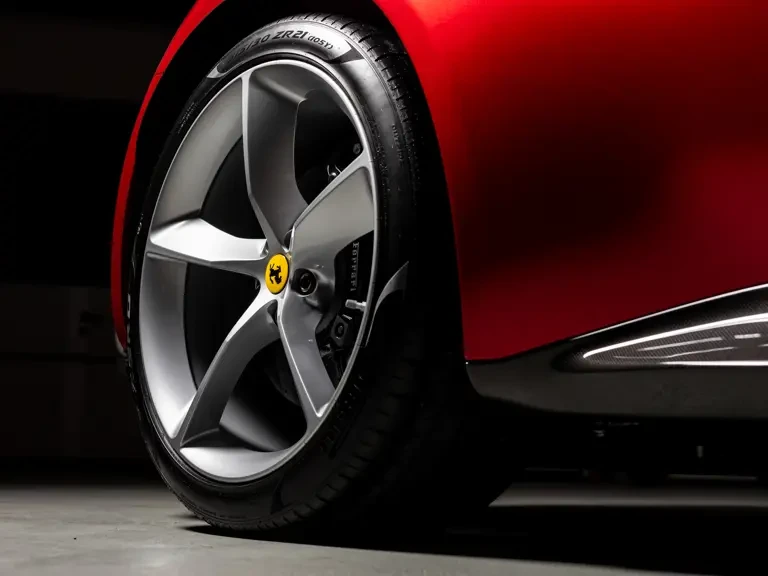 2021 Ferrari Monza SP1 - Image 17 of 31