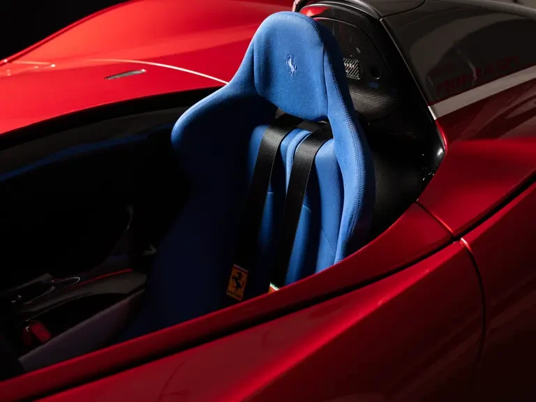 2021 Ferrari Monza SP1 - Image 19 of 31