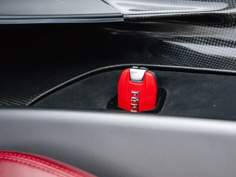 2021 Ferrari Monza SP2 - Image 27 of 31