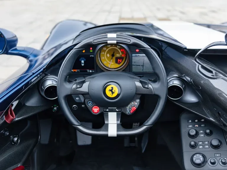 2021 Ferrari Monza SP2 - Image 22 of 31
