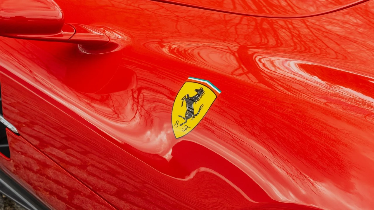 2021 Ferrari Monza SP2 - Image 29 of 31