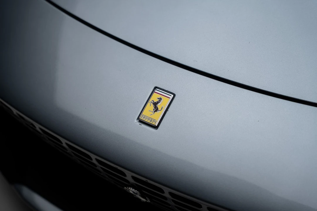 2021 Ferrari Roma - Image 13 of 31