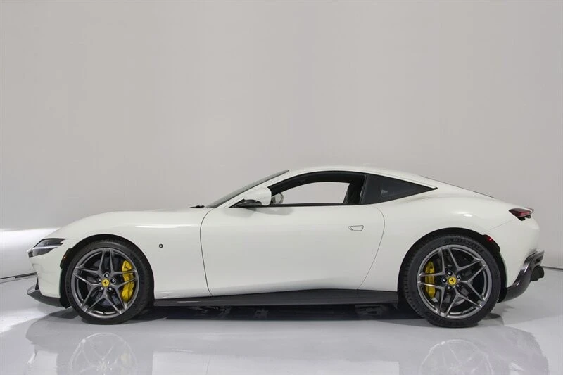 2021 Ferrari Roma - Image 5 of 31