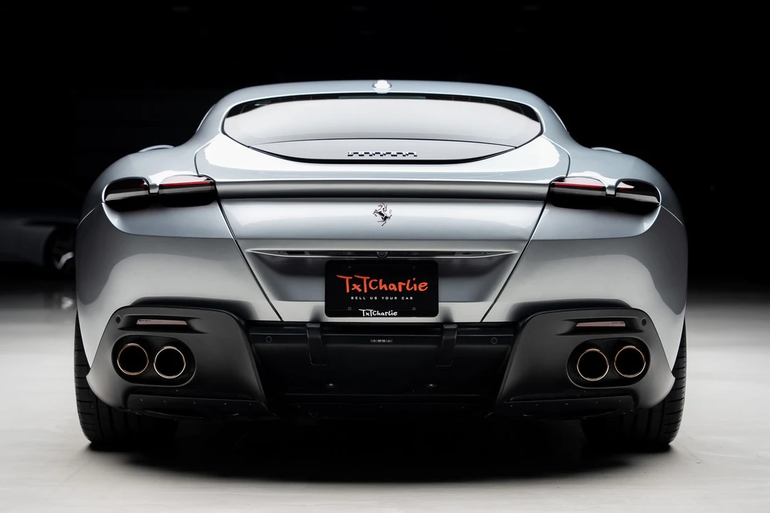 2021 Ferrari Roma - Image 28 of 31