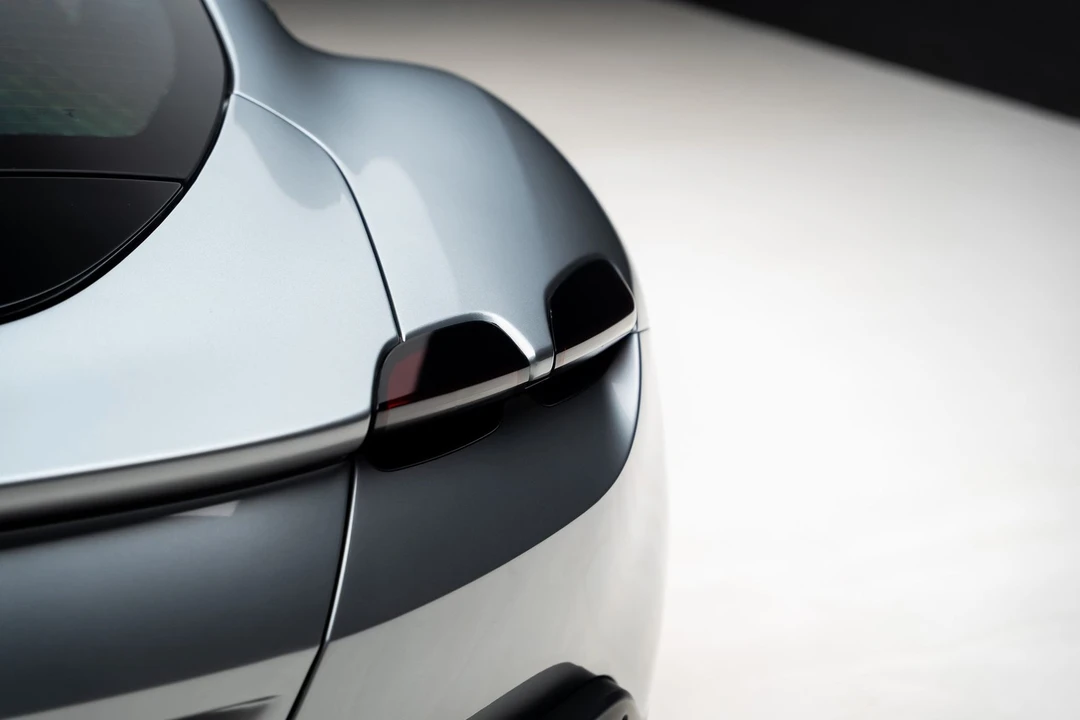 2021 Ferrari Roma - Image 30 of 31