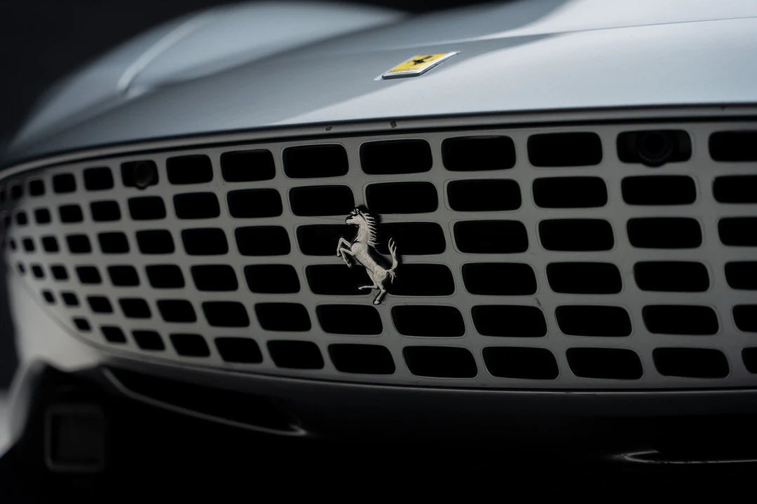 2021 Ferrari Roma - Image 14 of 31