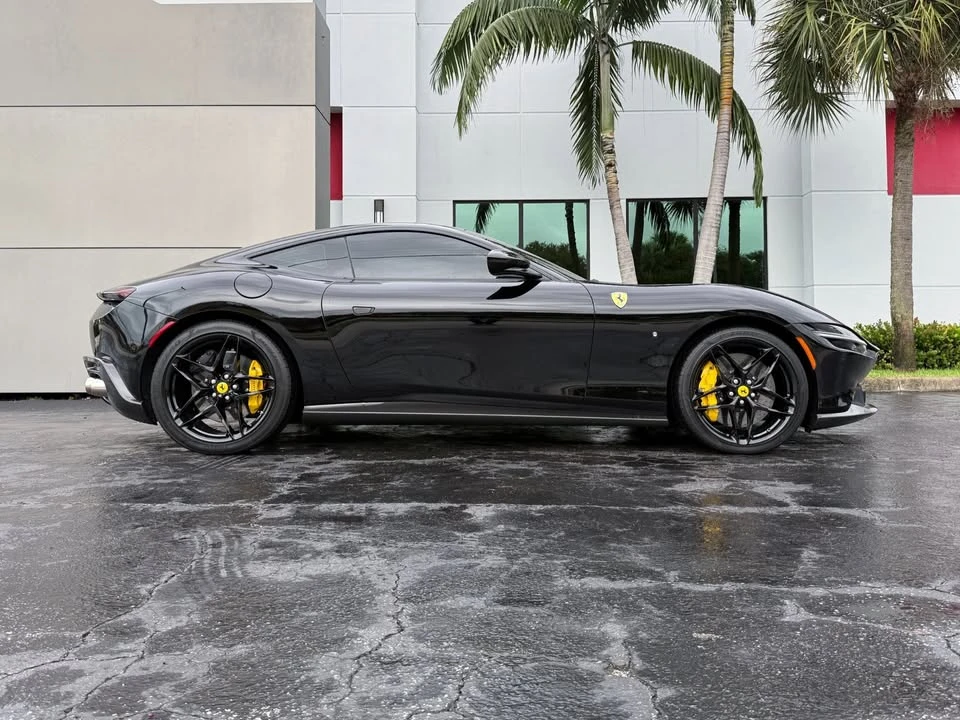 2021 Ferrari Roma - Image 6 of 17