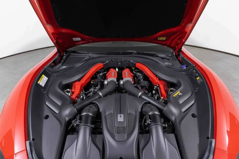 2021 Ferrari Roma - Image 18 of 20