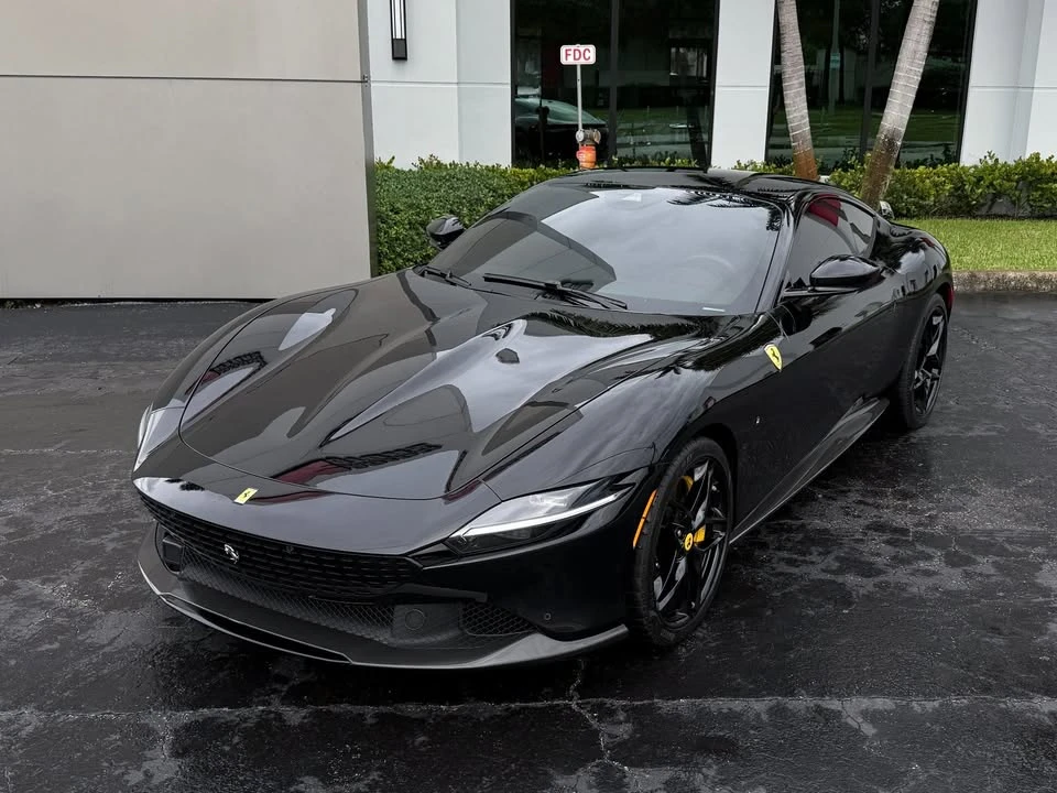 2021 Ferrari Roma - Image 8 of 17