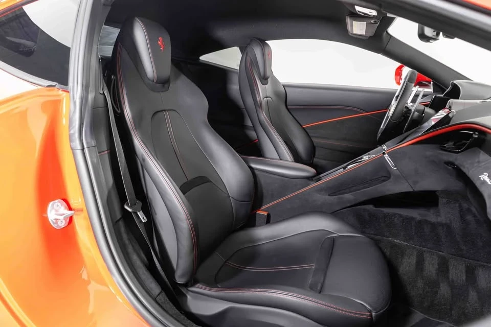 2021 Ferrari Roma - Image 15 of 20
