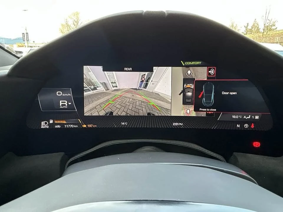 2021 Ferrari Roma - Image 15 of 20