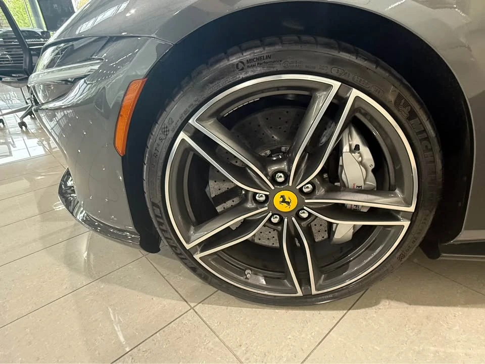 2021 Ferrari Roma - Image 7 of 20