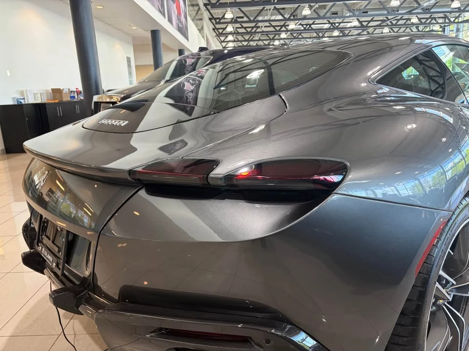 2021 Ferrari Roma - Image 9 of 14