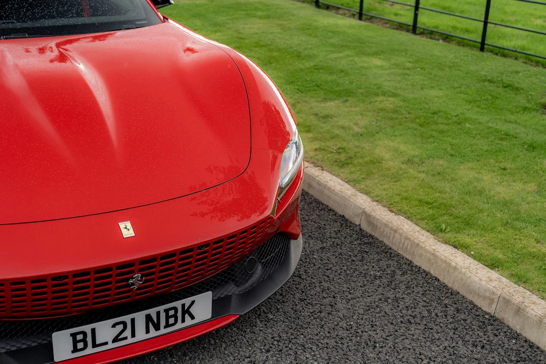 2021 Ferrari Roma - Image 20 of 31