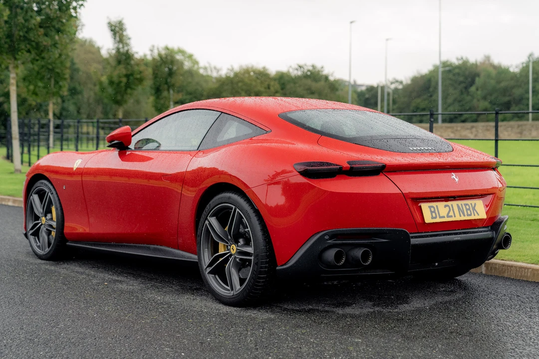 2021 Ferrari Roma - Image 6 of 31
