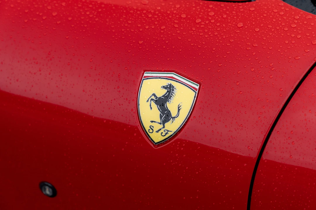 2021 Ferrari Roma - Image 29 of 31