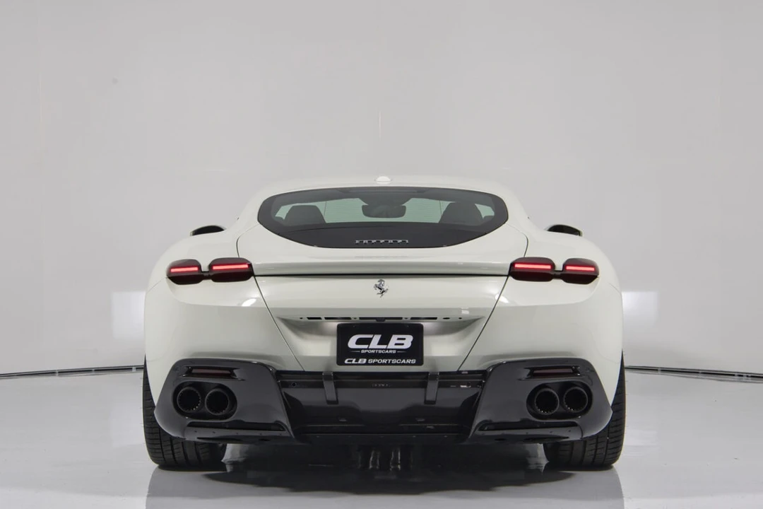 2021 Ferrari Roma - Image 11 of 31
