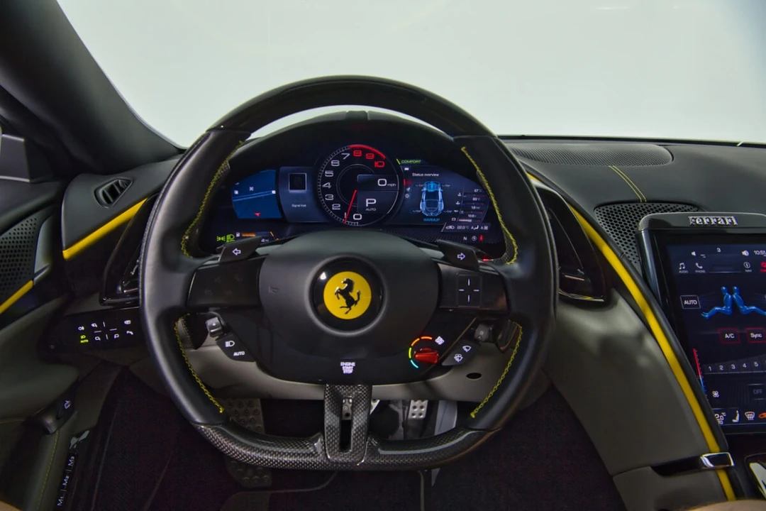 2021 Ferrari Roma - Image 23 of 31