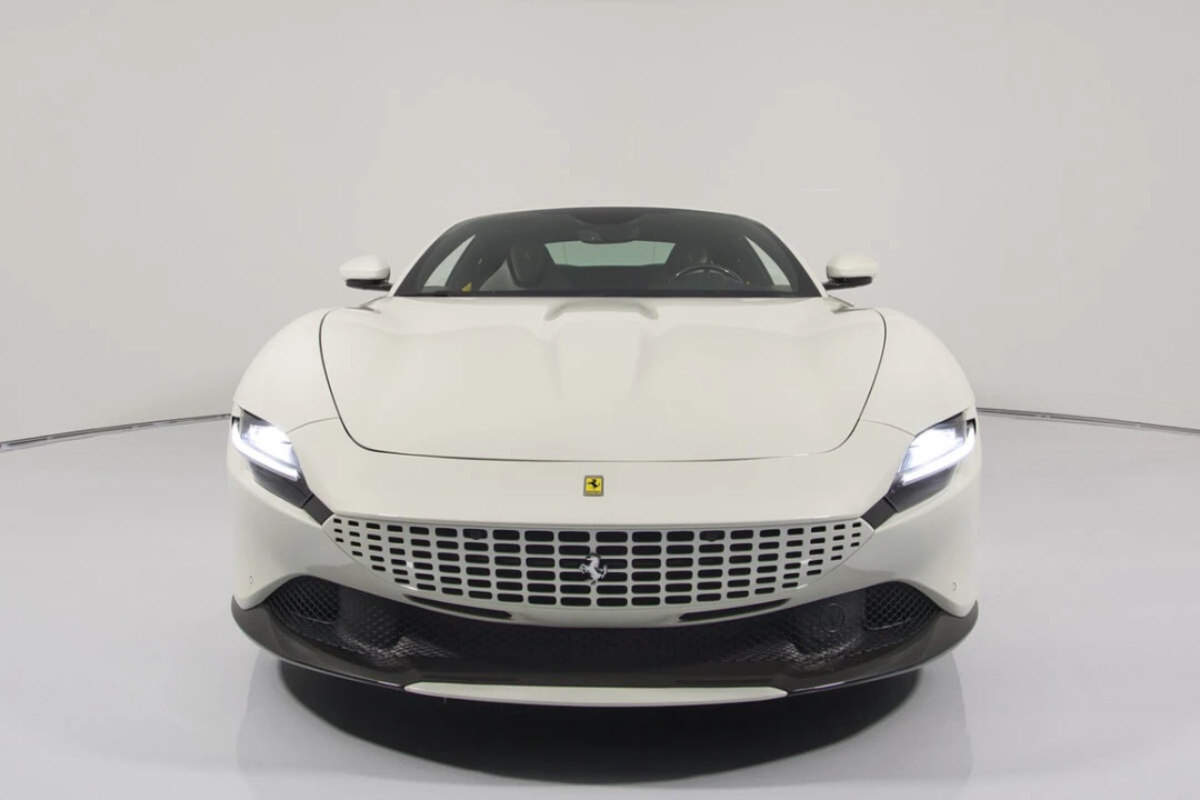 2021 Ferrari Roma - Image 3 of 31